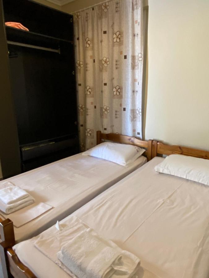 Vasilia Appartement Nea Iraklia Buitenkant foto