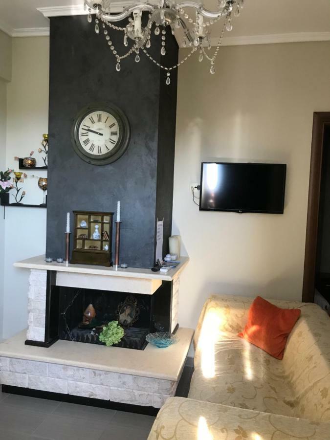 Vasilia Appartement Nea Iraklia Buitenkant foto